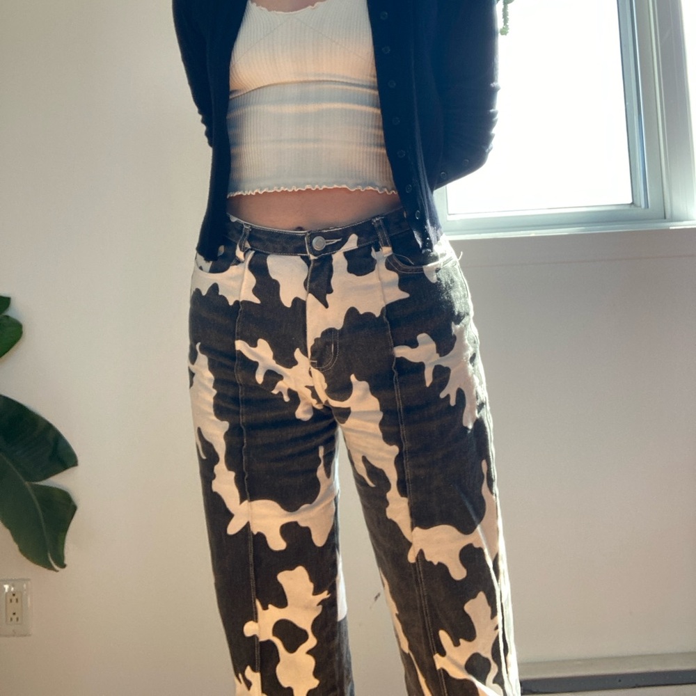 Cow Print Pants || Straight leg jeans || Size M (us 27/28)